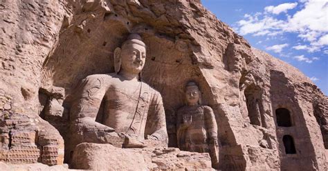  Yungang Grottoes 황금색 불상과 역사의 숨결을 간직한 곳!